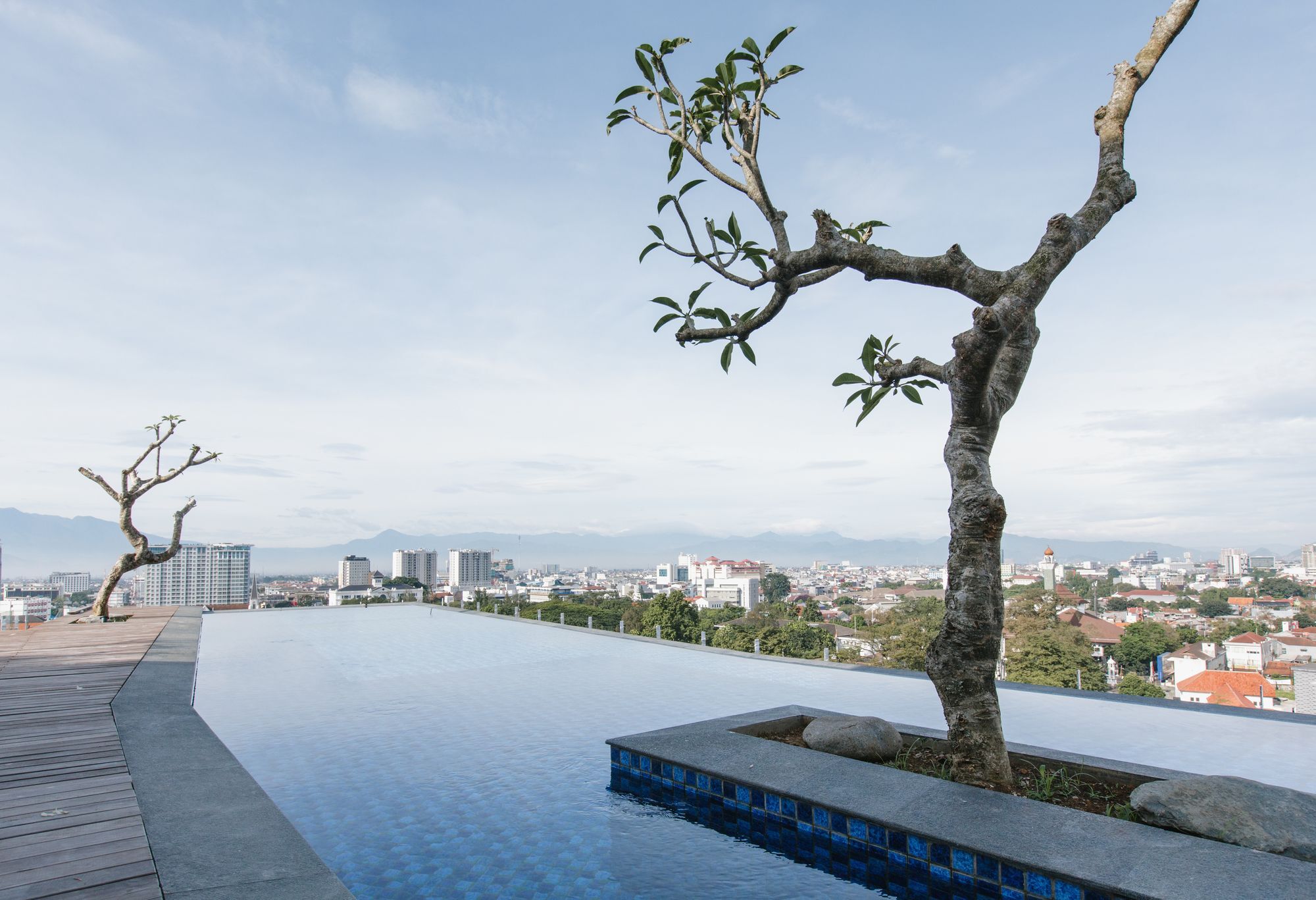 Janevalla Bandung Hotel Ngoại thất bức ảnh